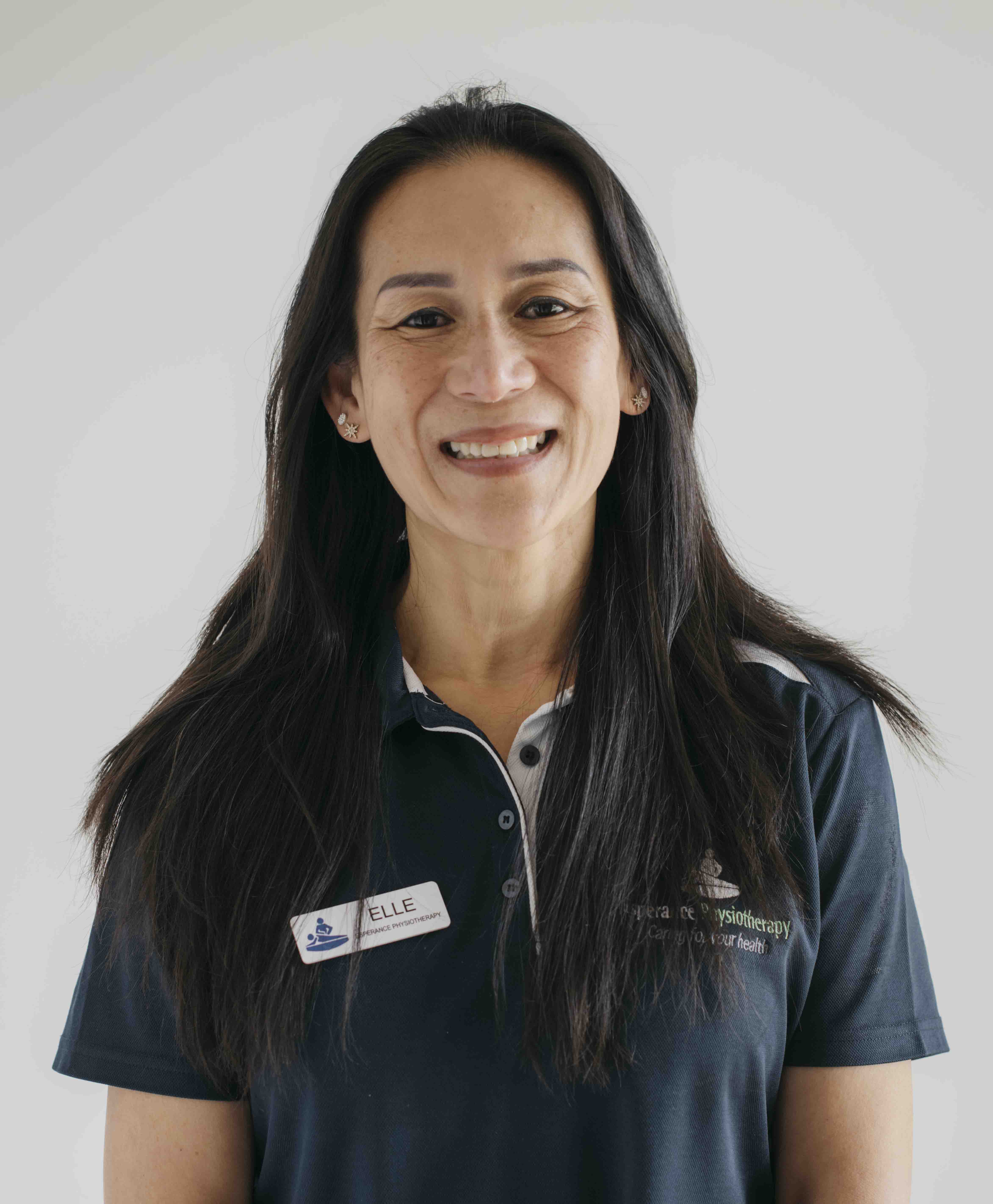 Elle, Clinic Manager